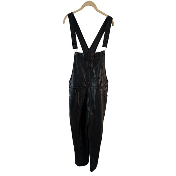 Free People Ziggy Overalls Jumpsuit
Slouchy Vegan Leather Black Size S - Picture 4 of 6
